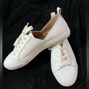 Lucky Brand | Women's Dansbey Lace-Up Sneakers | White